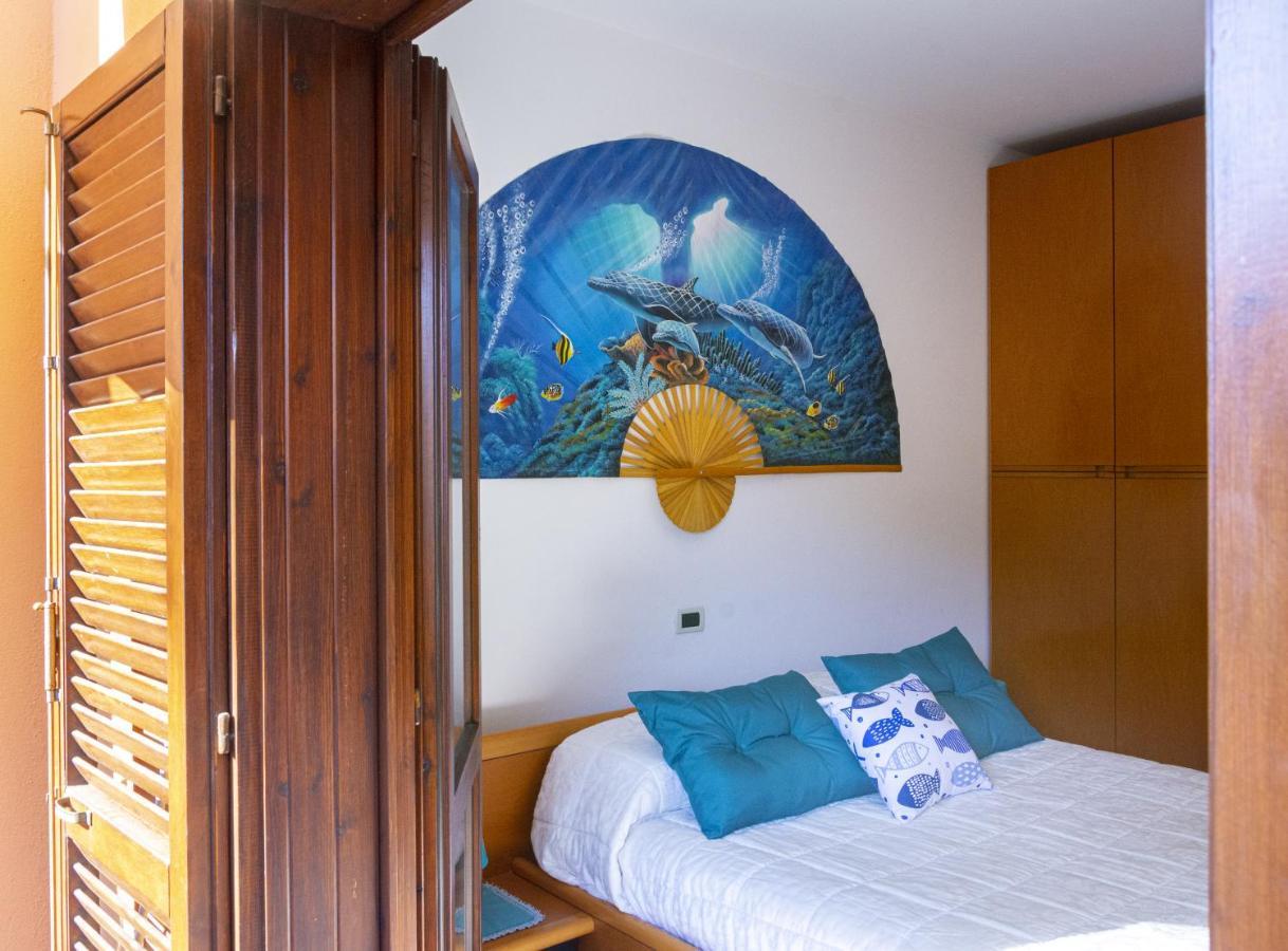 Appartamenti La Casina Порто-Аццурро Екстер'єр фото